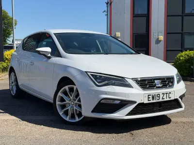 Used Seat Leon FR Sport 2019 White Hatchback
