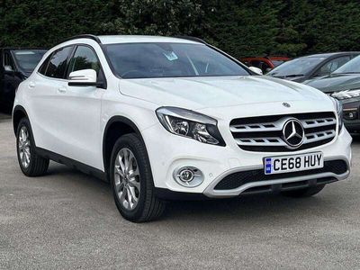 Mercedes GLA200