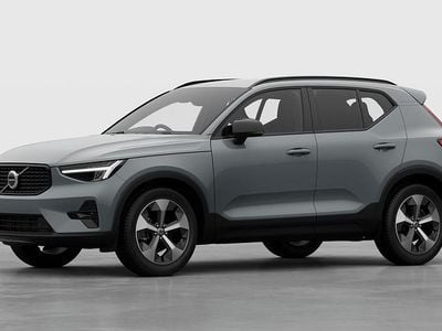 New Volvo XC40 Plus 197 HP (144 kW) 2025 Vapour grey SUV