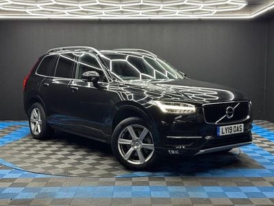 Black Used 2019 Volvo XC90 Momentum SUV | £22,490 (Fair price)