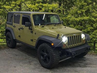 Used Jeep Wrangler 280 HP (205 kW) 2013 Green SUV