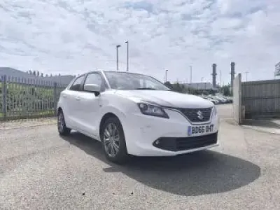Usado Suzuki Baleno SZ-T 111 CV (81 kW) 2016 Blanco Utilitario