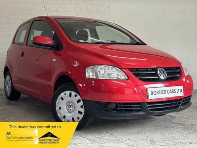 Used VW Fox 55 HP (40 kW) 2010 Red Hatchback