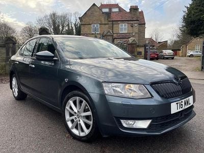 Grey Used 2015 Skoda Octavia SE L Hatchback | £4,595 (Fair price)