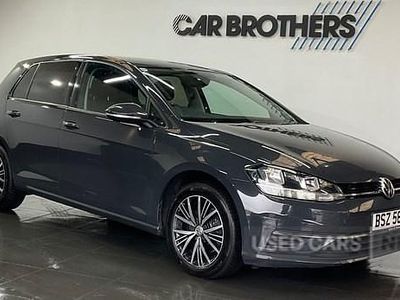 Used VW Golf VII SE 115 HP (84 kW) 2018 Grey Hatchback