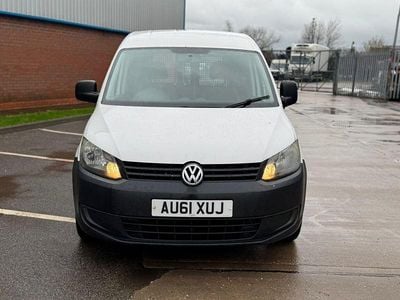 Used VW Caddy 102 HP (75 kW) 2011 White MPV