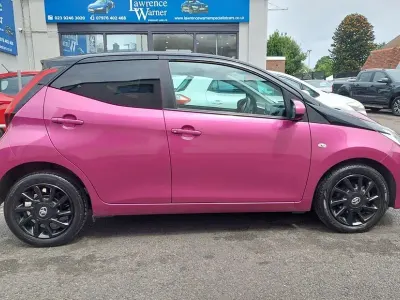 Used Toyota Aygo X-cite 72 HP (52 kW) 2018 Mauve/purple Hatchback