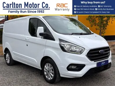 Used Ford Transit Custom Limited 126 HP (92 kW) 2022 White Van