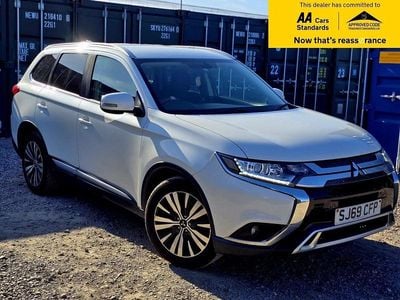 Used Mitsubishi Outlander 150 HP (110 kW) 2019 White SUV