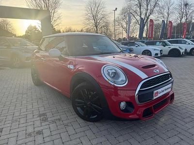 Używany Mini Cooper S 188 KM (138 kW) 2016 Czerwony Hatchback