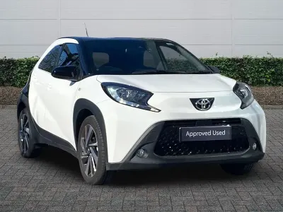 Used Toyota Aygo X 72 HP (52 kW) 2025 White SUV