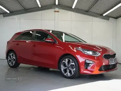 Used Kia Ceed First Edition 140 HP (102 kW) 2019 Red Hatchback