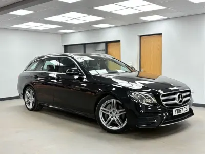 Używany Mercedes E220 AMG line 194 KM (142 kW) 2017 Czarny Kombi