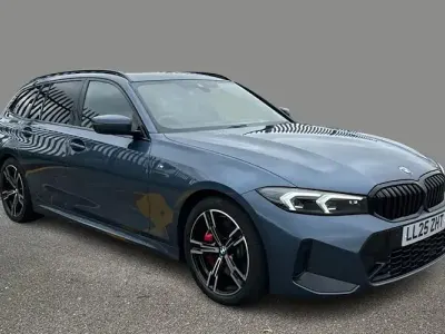 Used BMW 320 M Sport 184 HP (135 kW) 2025 Blue Estate