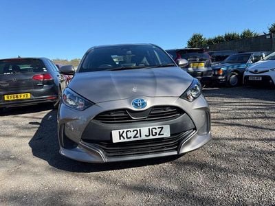 Used Toyota Yaris Hybrid Design 116 HP (85 kW) 2026 Grey Hatchback