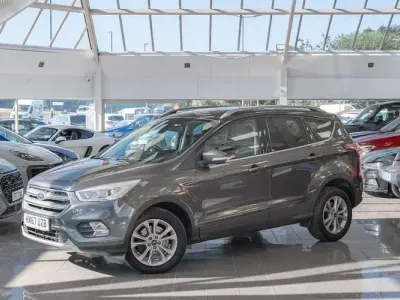 Used Ford Kuga Titanium 120 HP (88 kW) 2017 Grey SUV