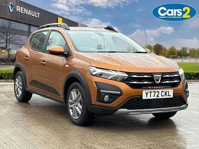 Używany Dacia Sandero Comfort 90 KM (66 kW) 2022 Pomarańczowy SUV