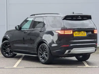 Used Land Rover Discovery Landmark 2020 Black SUV