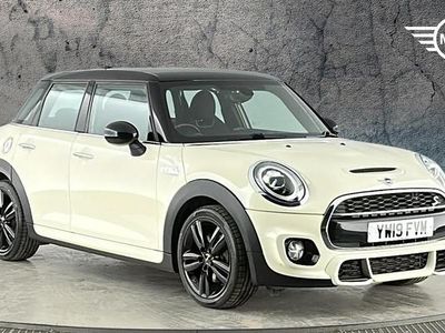 Used Mini Cooper S Hatch 189 HP (139 kW) 2019 White Hatchback