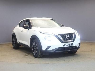 Usado Nissan Juke Acenta 117 HP (86 kW) 2022 Branco SUV