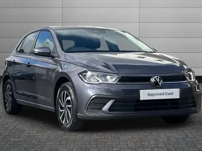 Used VW Polo Life 95 HP (69 kW) 2023 Smokey grey Hatchback