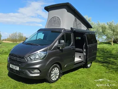 Używany Ford Transit Custom Limited 130 KM (95 kW) 2021 Szary Minivan