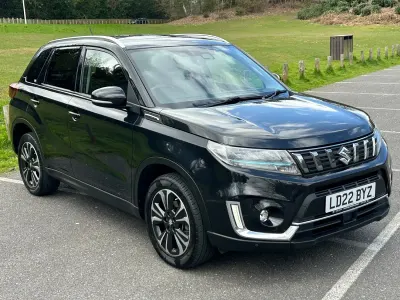 Gebraucht Suzuki Vitara SZ5 116 PS (85 kW) 2022 Schwarz SUV