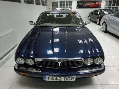 used Jaguar XJ 3.2