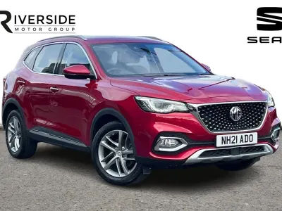 Used MG HS Excite 162 HP (119 kW) 2021 Farringdon red SUV
