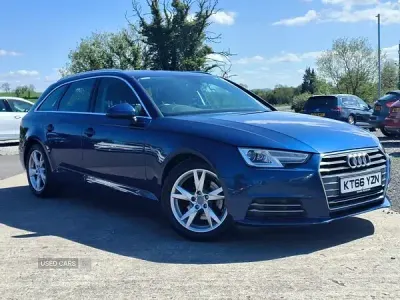 Used Audi A4 Sport 190 HP (139 kW) 2017 Blue Estate