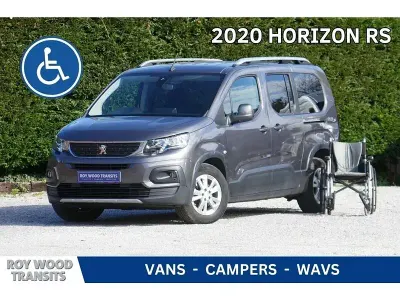 Begagnad Peugeot Rifter Allure 131 HK (96 kW) 2020 Grå Minibuss