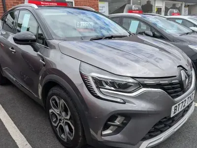 Used Renault Captur Techno 91 HP (66 kW) 2022 Grey SUV