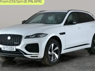 Begagnad Jaguar F-Pace R-Dynamic 404 HK (297 kW) 2024 Vit SUV