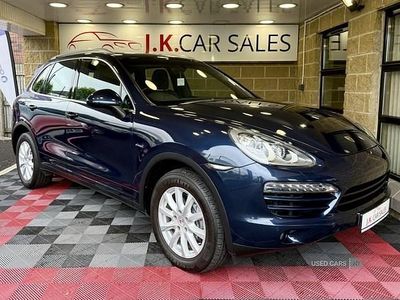 Used Porsche Cayenne 245 HP (180 kW) 2012 Blue SUV