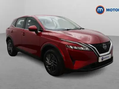 Used Nissan Qashqai Acenta Premium 140 HP (102 kW) 2023 Red SUV