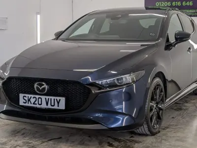 Begagnad Mazda 3 Inclusive 2020 Blå Halvkombi