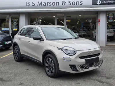 New Fiat 600 2025 White SUV