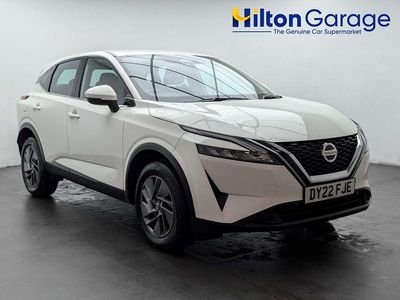 Used Nissan Qashqai Acenta Premium 2022 White SUV