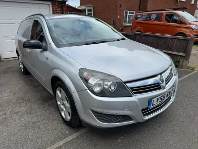 Usado Vauxhall Astra Sportive 2007 Plateado Van