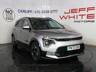 Używany Kia Niro Play 11 kW (15 KM) 2022 Szary SUV