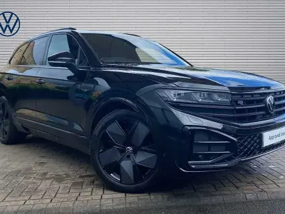 Used VW Touareg Black Edition 286 HP (210 kW) 2024 Black SUV