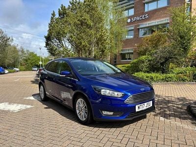Used Ford Focus Zetec 100 HP (73 kW) 2017 Blue Hatchback