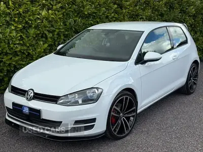 Używany VW Golf VII SE 110 KM (80 kW) 2014 Biały Hatchback