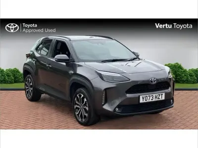 Used Toyota Yaris Cross Design 113 HP (83 kW) 2024 Grey SUV