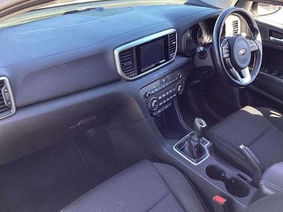 Used Kia Sportage 2018 White SUV