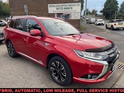 Mitsubishi Outlander P-HEV