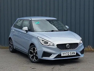 Used MG MG3 Exclusive 106 HP (77 kW) 2022 Silver Hatchback