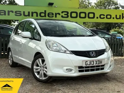 Used Honda Jazz EX-L 99 HP (72 kW) 2013 White Hatchback