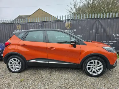 Second-hand Renault Captur Dynamique 90 CP (66 kW) 2014 Portocaliu SUV