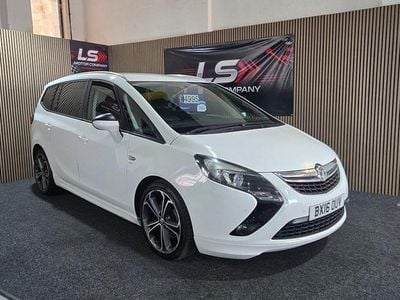 Used Vauxhall Zafira SRi 170 HP (125 kW) 2016 White MPV